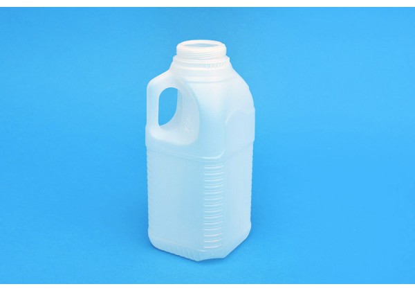 1 PINT MILK SQUARE BOTTLE 