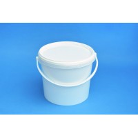 5 LITRE WHITE BUCKET and LID